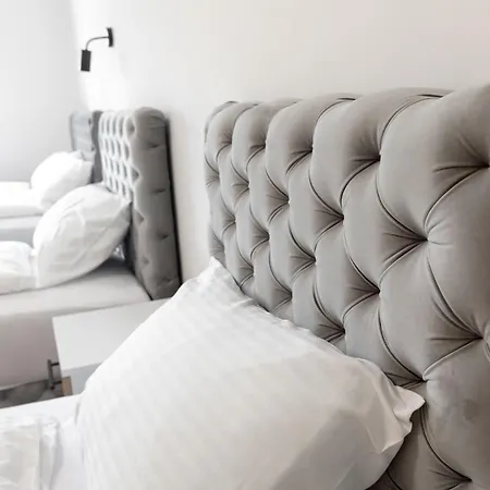 Luna Nera Apartment Novi Sad